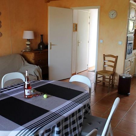 Appartement Dans La Residence Les Mazets De Camargue アルル エクステリア 写真